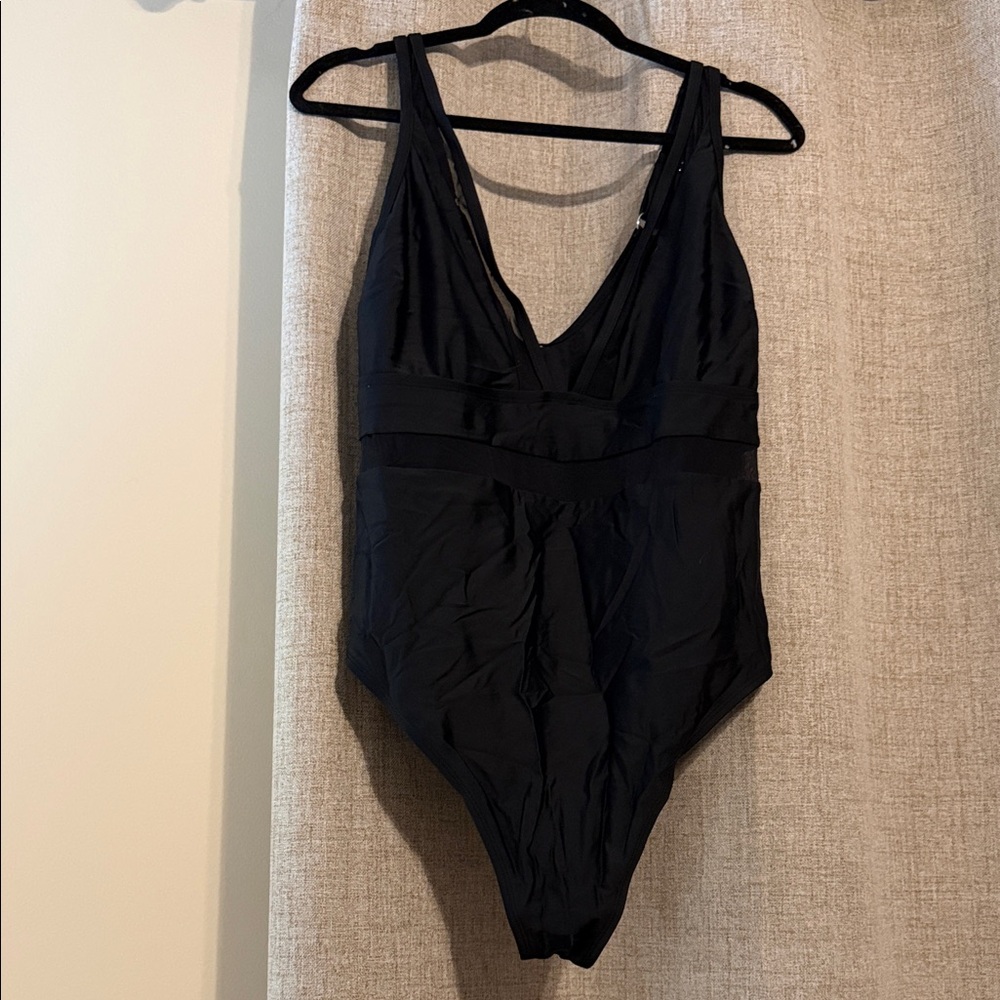 SHEIN Black One-Piece V-Neck Mesh Swimsuit -2X